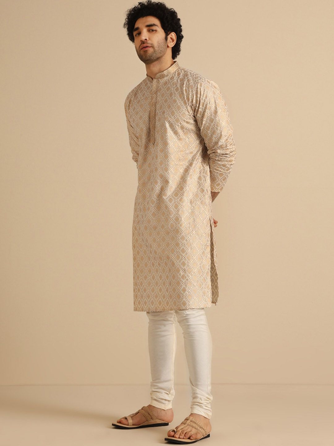 KISAH Men Foil Printed Zari  Regular Fit Kurta