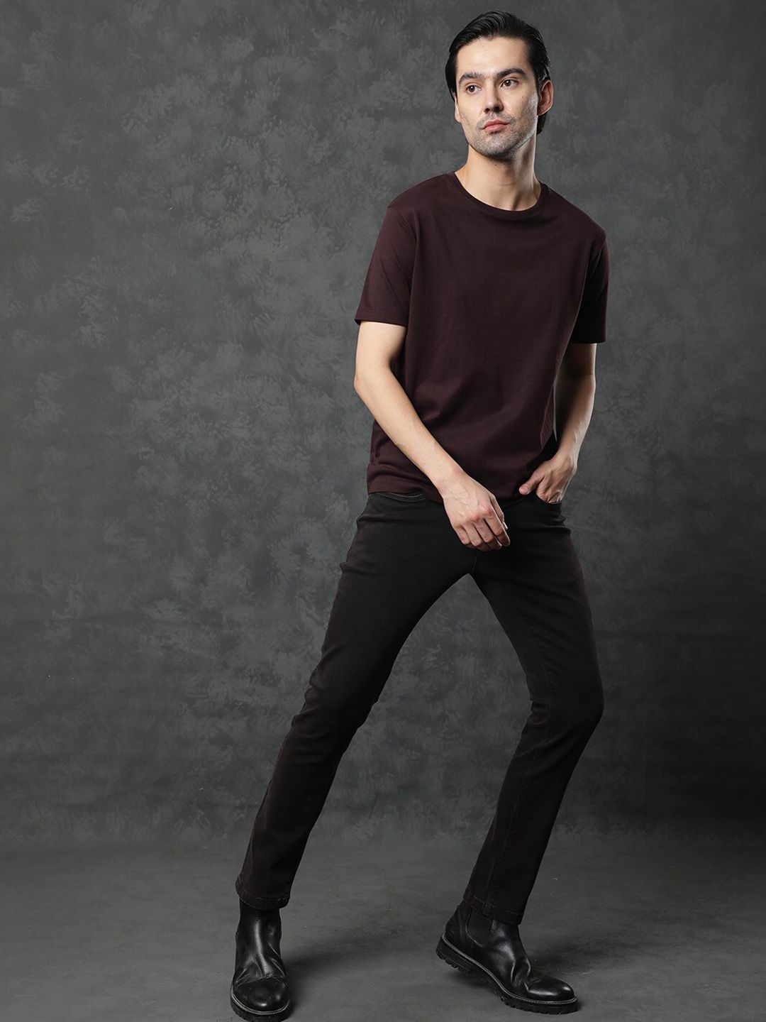 RARE RABBIT Men Gis Cotton Slim Fit T-Shirt