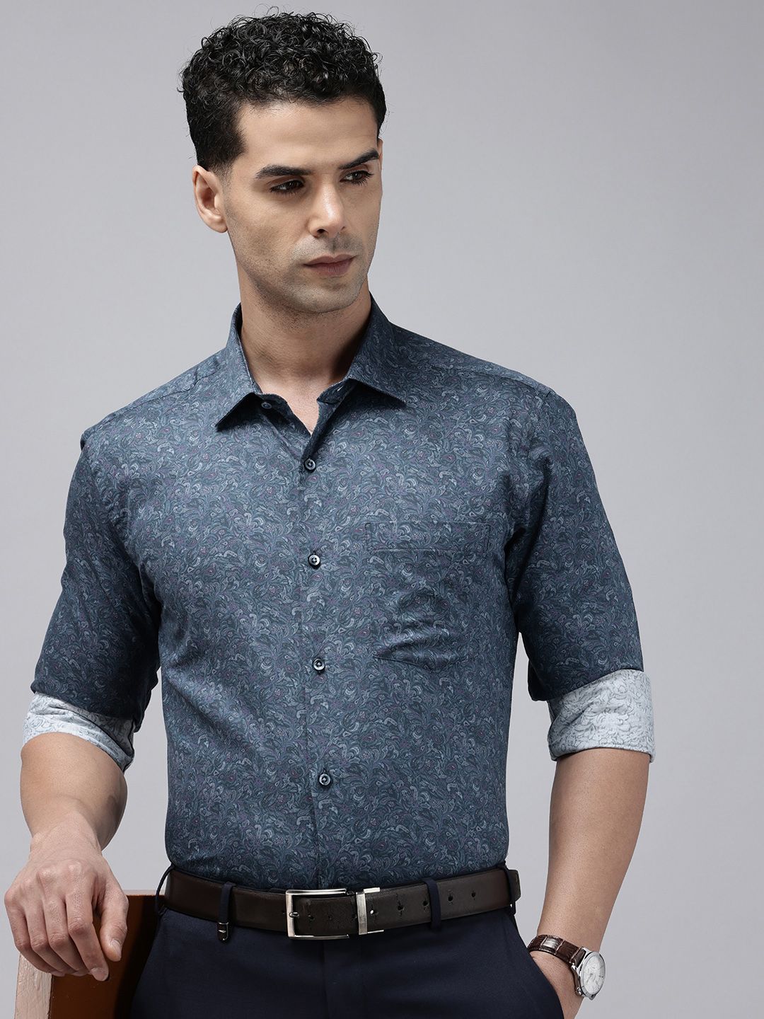 Park Avenue Slim Fit Opaque Ethnic Motifs Printed Pure Cotton Formal Shirt