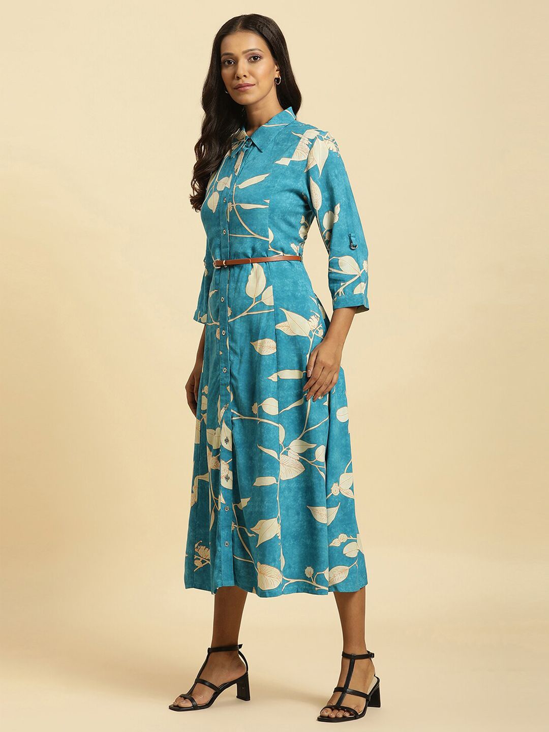 W Floral Printed Belted Detailed Shirt Collar Shirt Style Dress