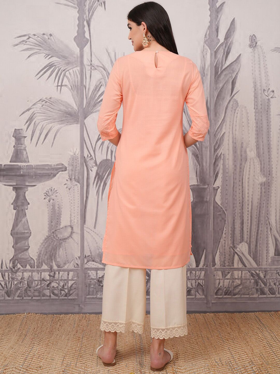 Vishudh Abstract Printed Round Neck Key Hole At Back Straight Kurta