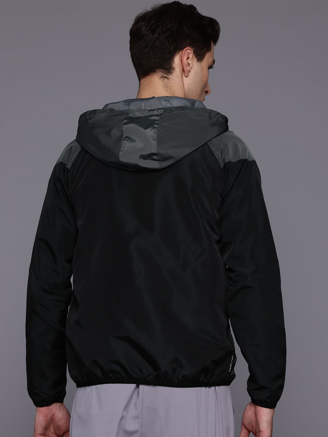 HRX by Hrithik Roshan Men Colourblocked Rapid-Dry Running Jacket