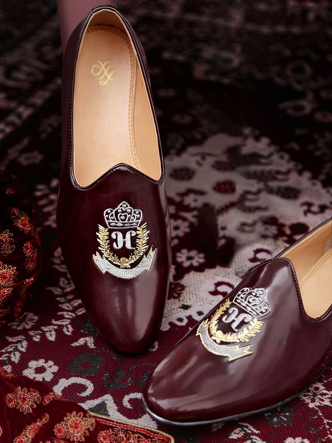 House of Pataudi Men Burgundy Solid Mojaris with Embroidered Detail