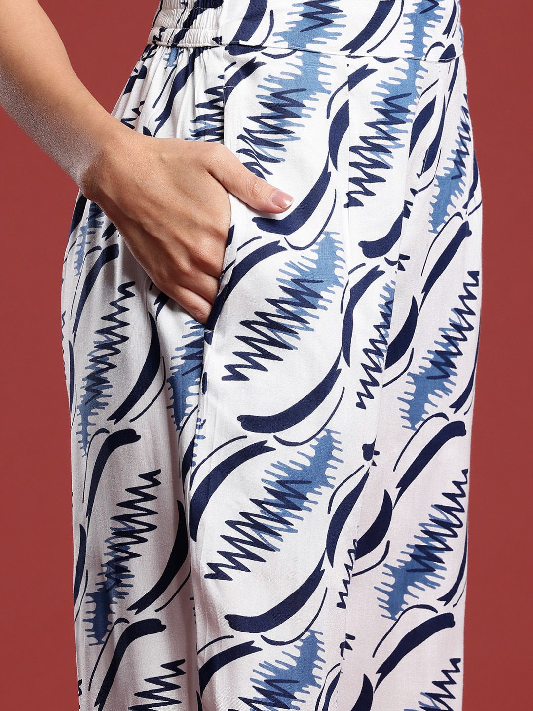 Anouk Tie & Dye Band Collar Straight Kurta with Trousers & Dupatta