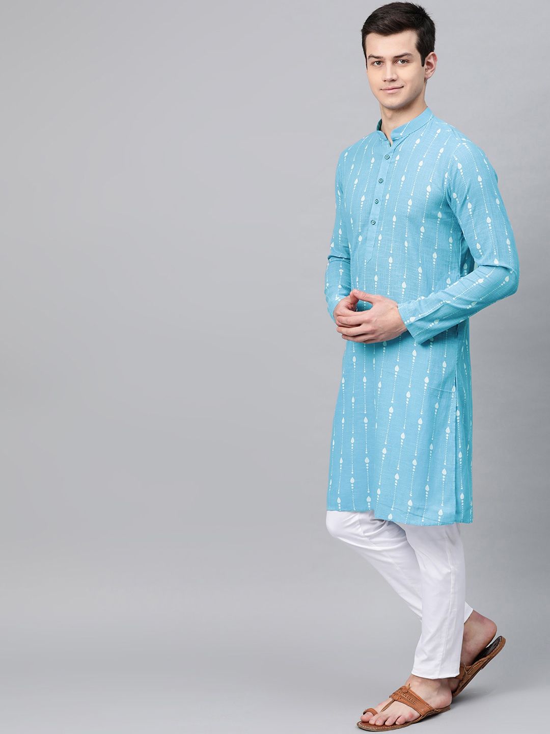 See Designs Men Blue & White Printed Kurta with Pyjamas