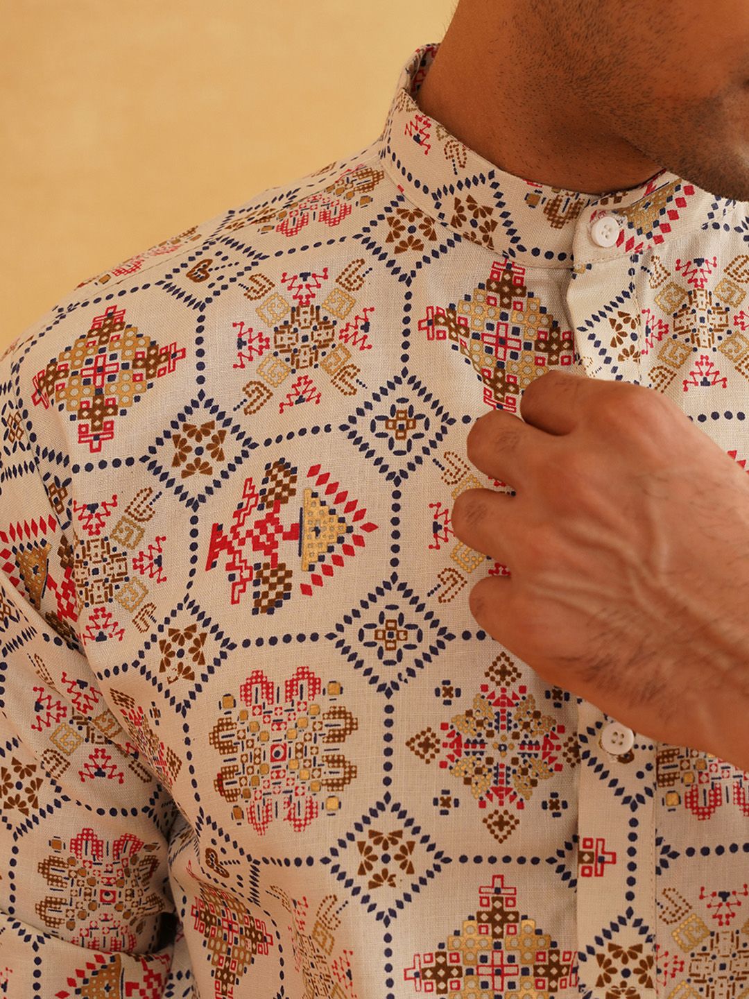 SOJANYA Ethnic Motifs Printed Mandarin Collar Kurta With Pyjamas