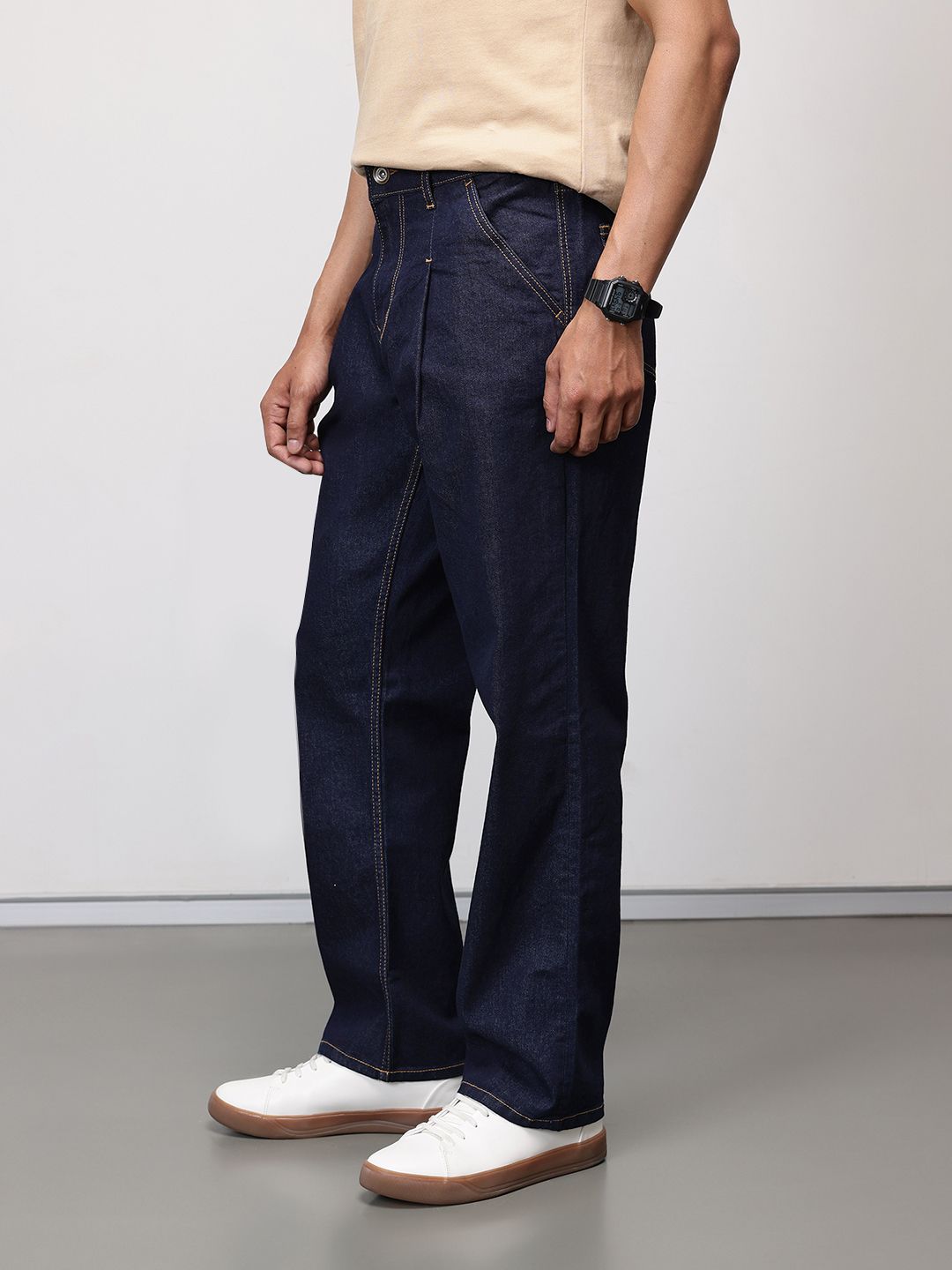 ether Grower Men Mid-Rise Pleated Comfort Fit Stretchable Jeans