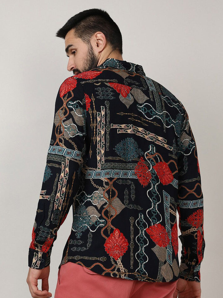 Kampus Sutra Black Classic Ethnic Motifs dicetak baju kasual kolar