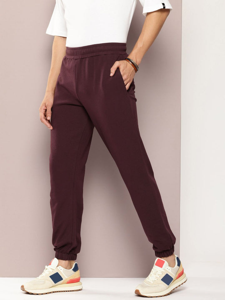 Dillinger Men Solid Joggers