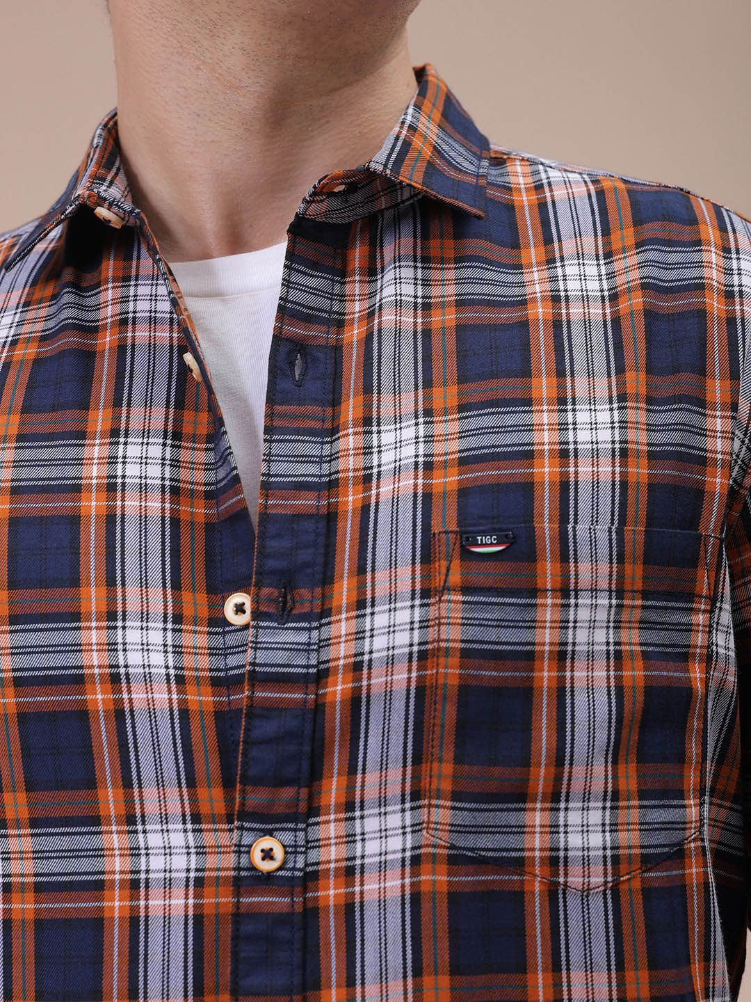 The Indian Garage Co Men Slim Fit Checked Spread Collar Casual Shirt