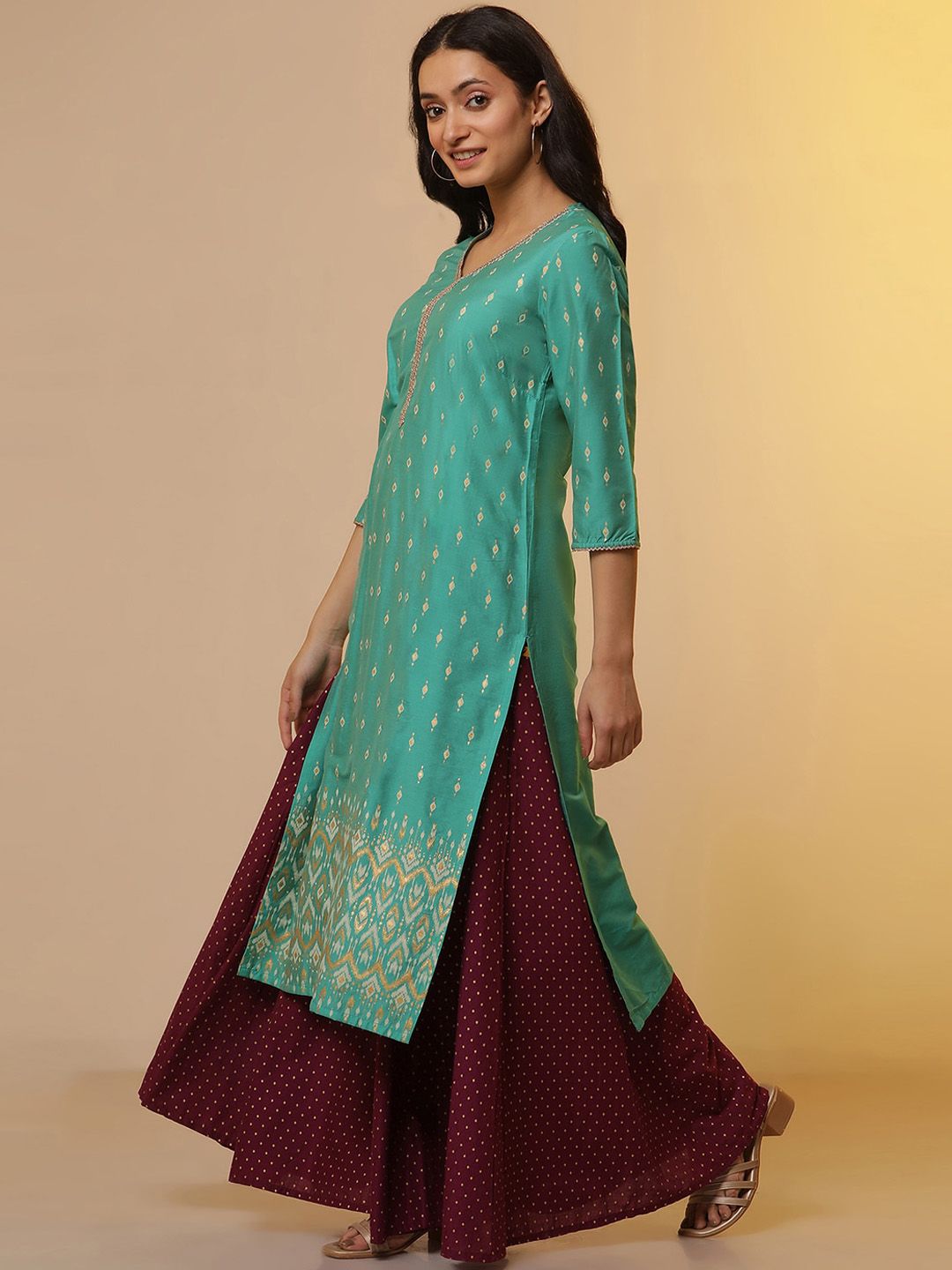 AURELIA Ethnic Motifs Printed Straight Kurta