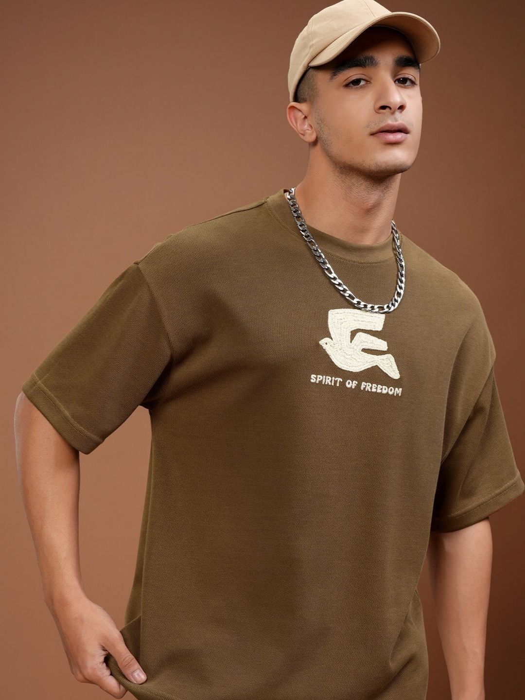 HIGHLANDER Men Self Design Drop shoulder Oversized T-shirt