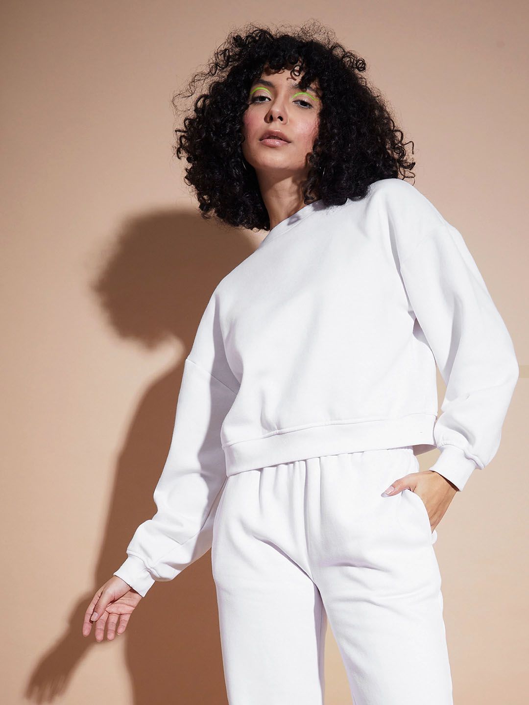 SASSAFRAS BASICS Round Neck Long Sleeves Oversized Fleece Pullover Sweatshirt