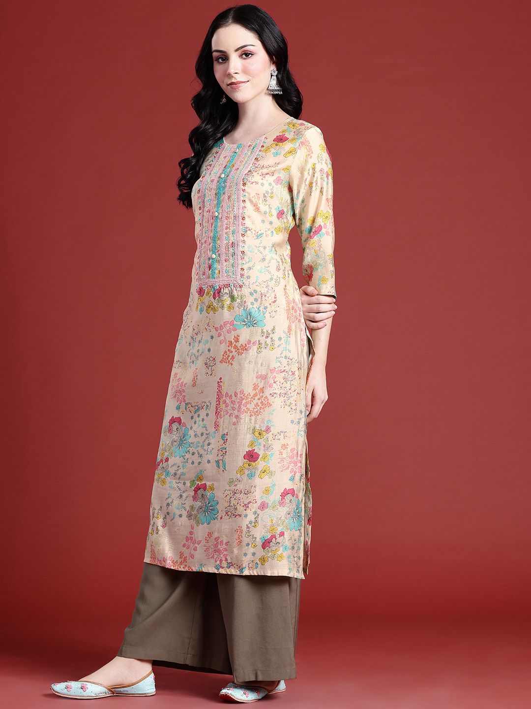 Anouk Floral Printed Lace Insert Detail Straight Kurta