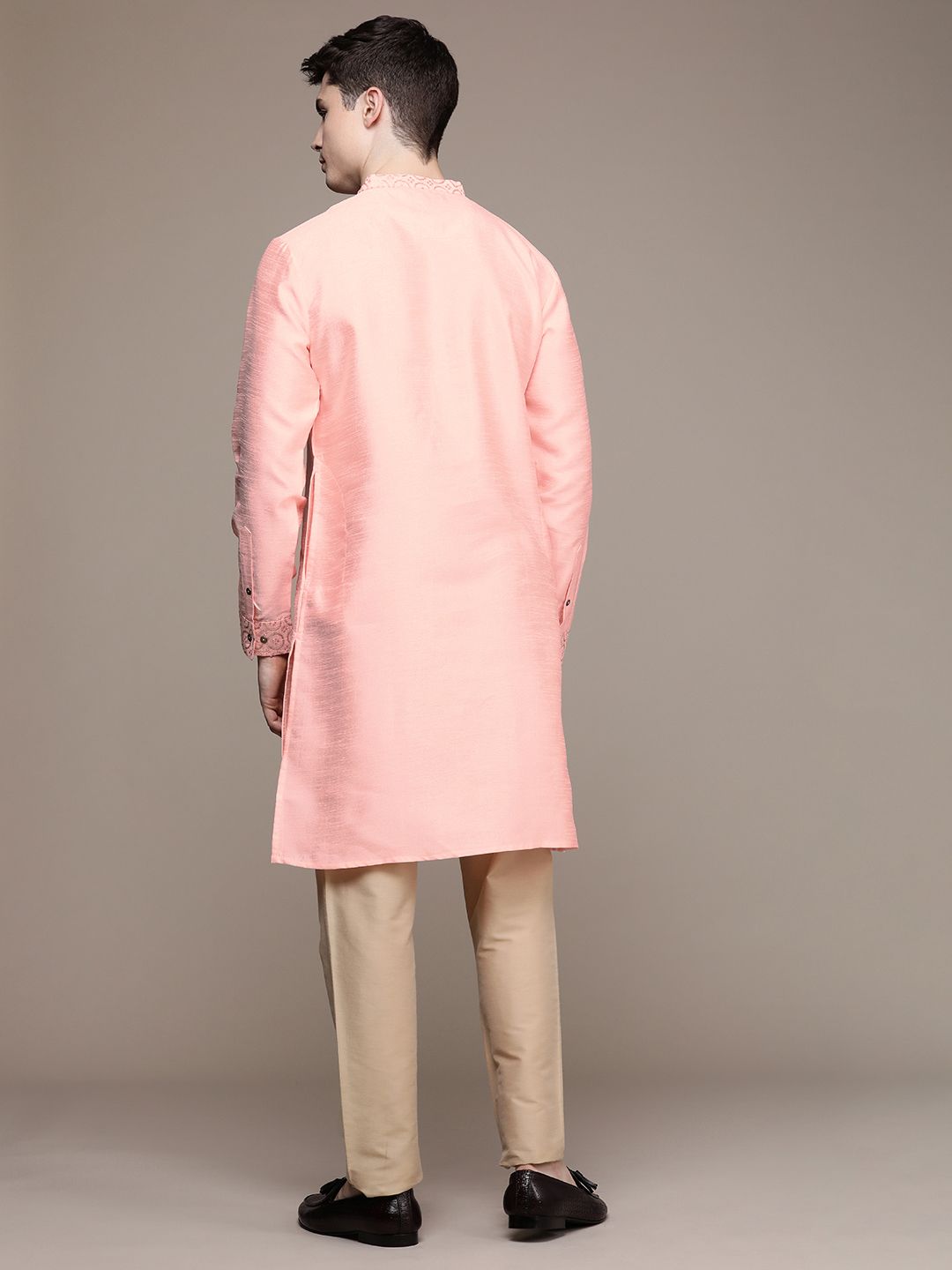 House of Pataudi Ethnic Motifs Yoke Design Sequinned Jashn Kurta