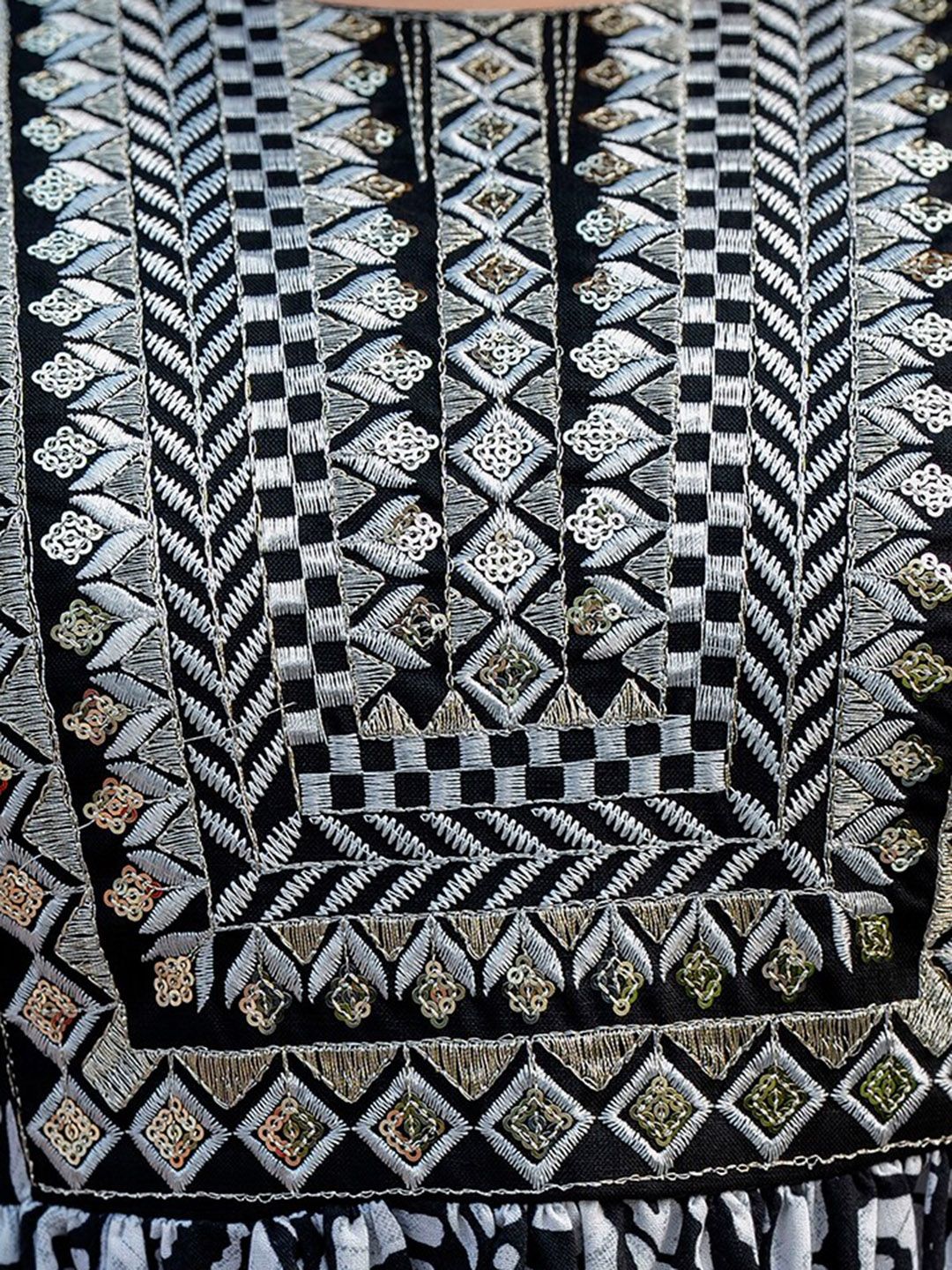 KALINI Geometric Embroidered Regular Sequinned Kurta With Trousers & With Dupatta