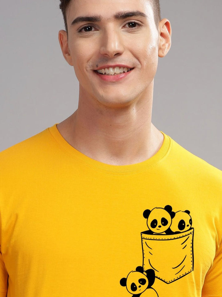 ADRO Men Typography Printed Pockets T-shirt