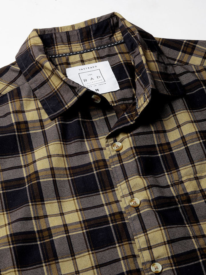 VASTRADO Men Classic Spread Collar Tartan Checked Cotton Slim Fit Casual Shirt