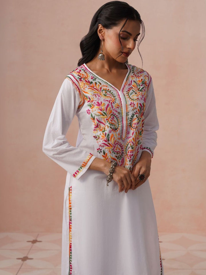 House of Chikankari Women Ethnic Motifs Embroidered Thread Work Kurta