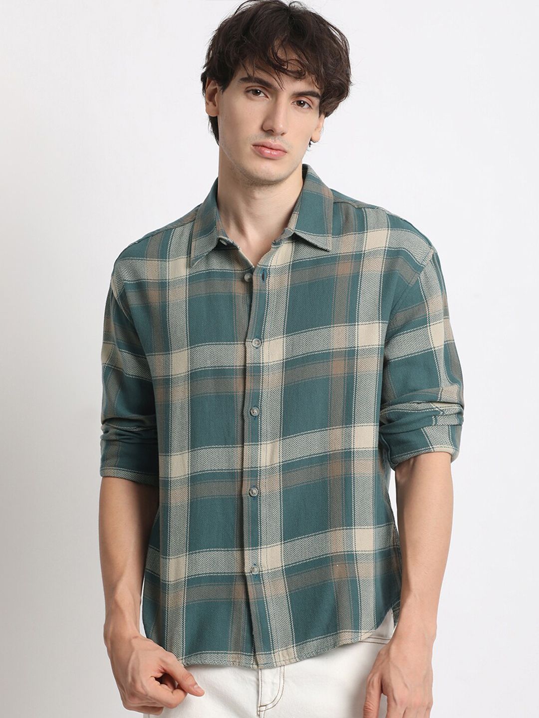 THE BEAR HOUSE Checked Spread Collar Relaxed Fit Pure Cotton Casual Shirt