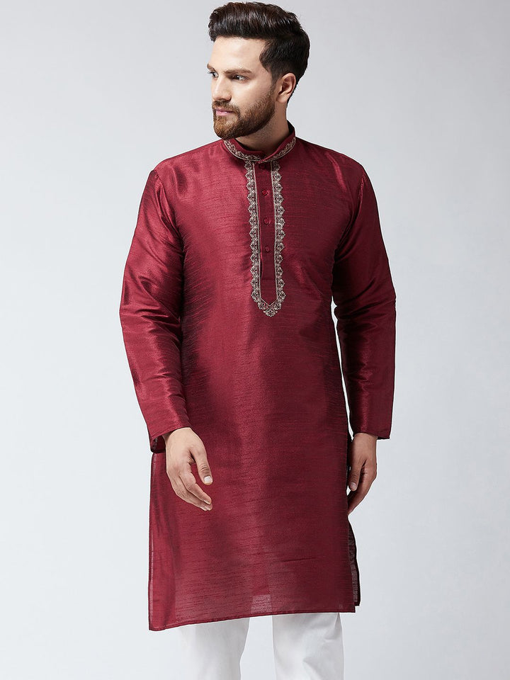 SOJANYA Men Maroon Embroidered Straight Kurta