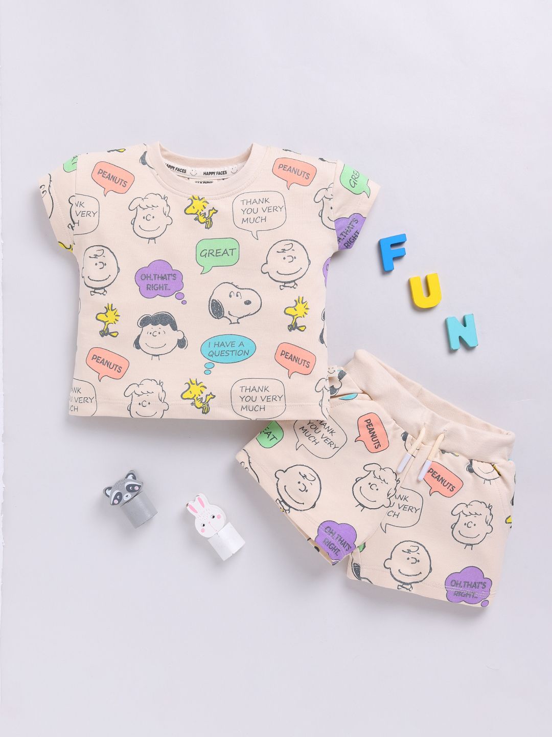 Happy Faces Girls Peanuts Printed Pure Cotton T-shirt with Shorts