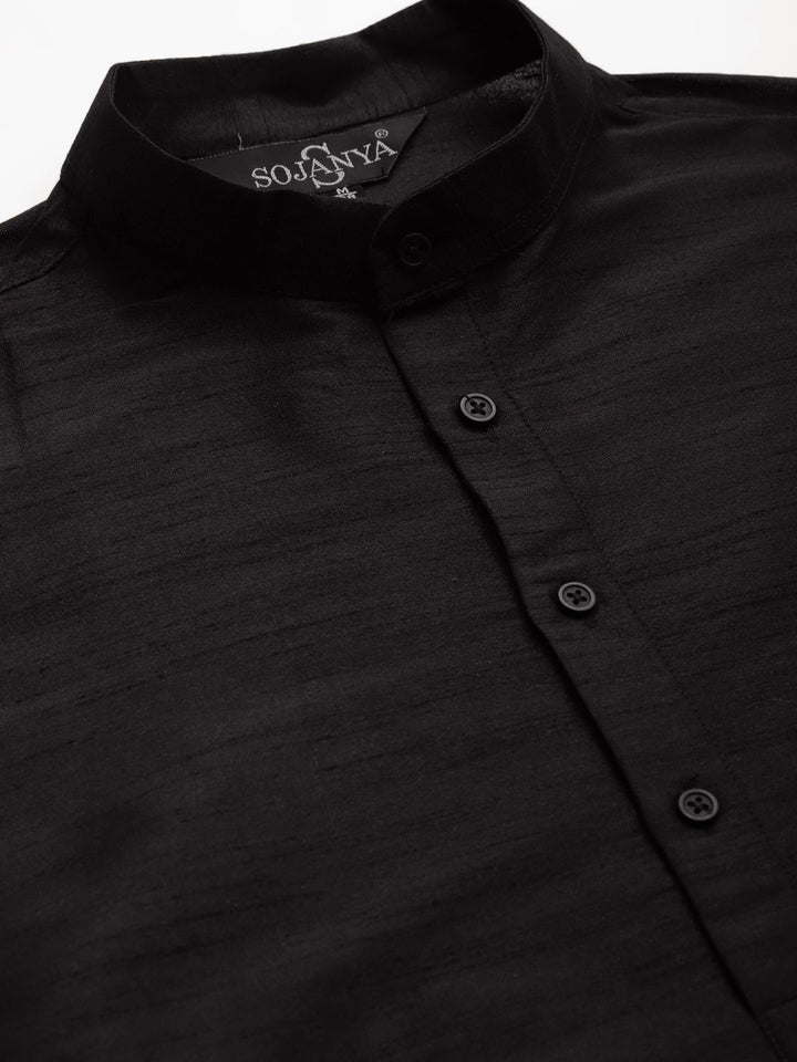 SOJANYA Men Black Solid Kurta with Churidar & Nehru Jacket