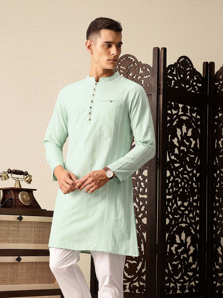 House of Pataudi Embroidered Jashn Kurta