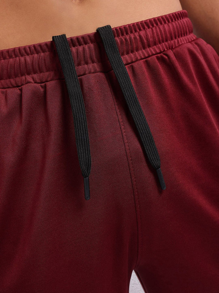 HRX by Hrithik Roshan Men Mid-Rise Rapid-Dry Training Joggers