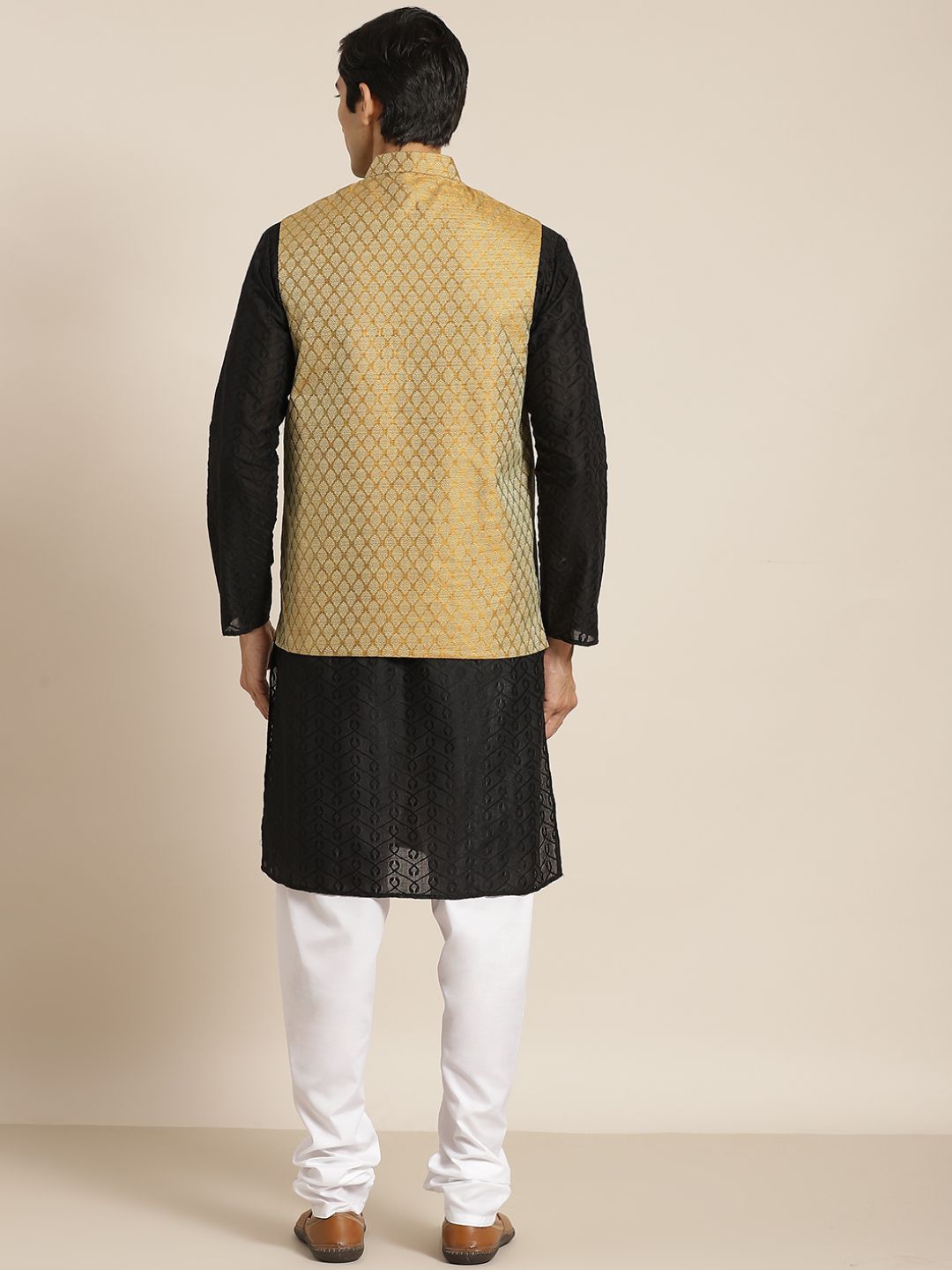 SOJANYA Men Black Chikankari Pure Cotton Kurta with Churidar & Nehru Jacket