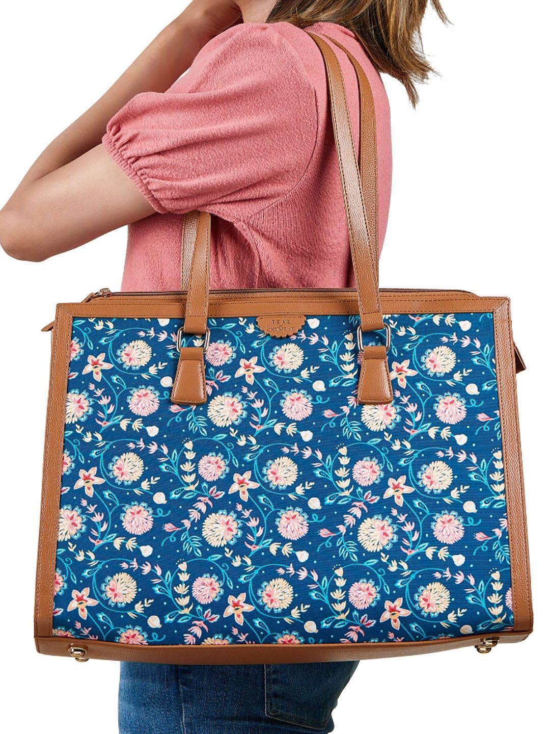 TEAL BY CHUMBAK Floral Printed Structured Tote Bag