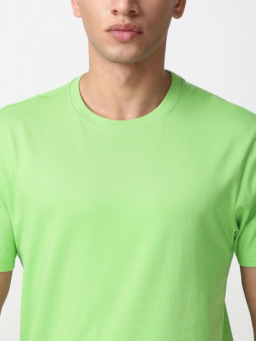 Bewakoof Men's Green T-Shirt