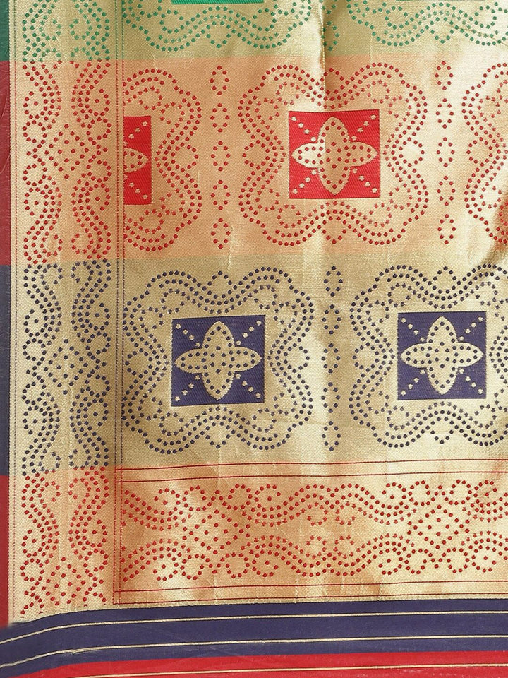 Saree mall Red & Green Floral Silk Blend Banarasi Sarees