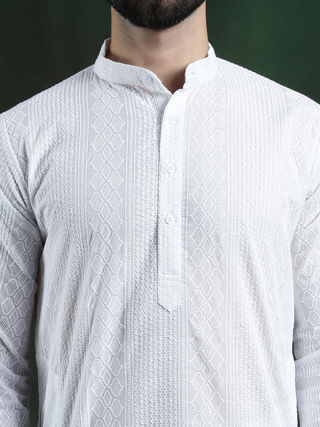 SOJANYA Geometric Embroidered Thread Work Pure Cotton Straight Kurta With Churidar