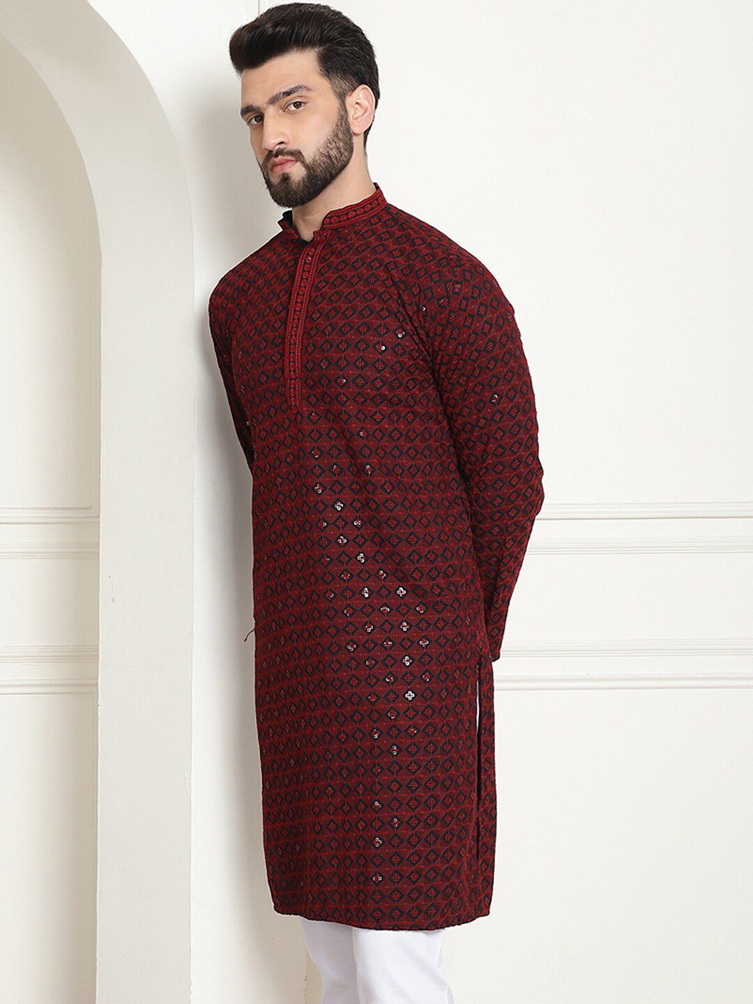 SOJANYA Geometric Embroidered Sequinned Pure Cotton Kurta