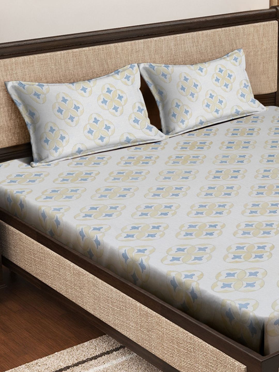 Myntra Elegant Homes Grey Floral Cotton 400 TC King Superfine Bedsheet with 2 Pillow Covers-98 x 89 inches
