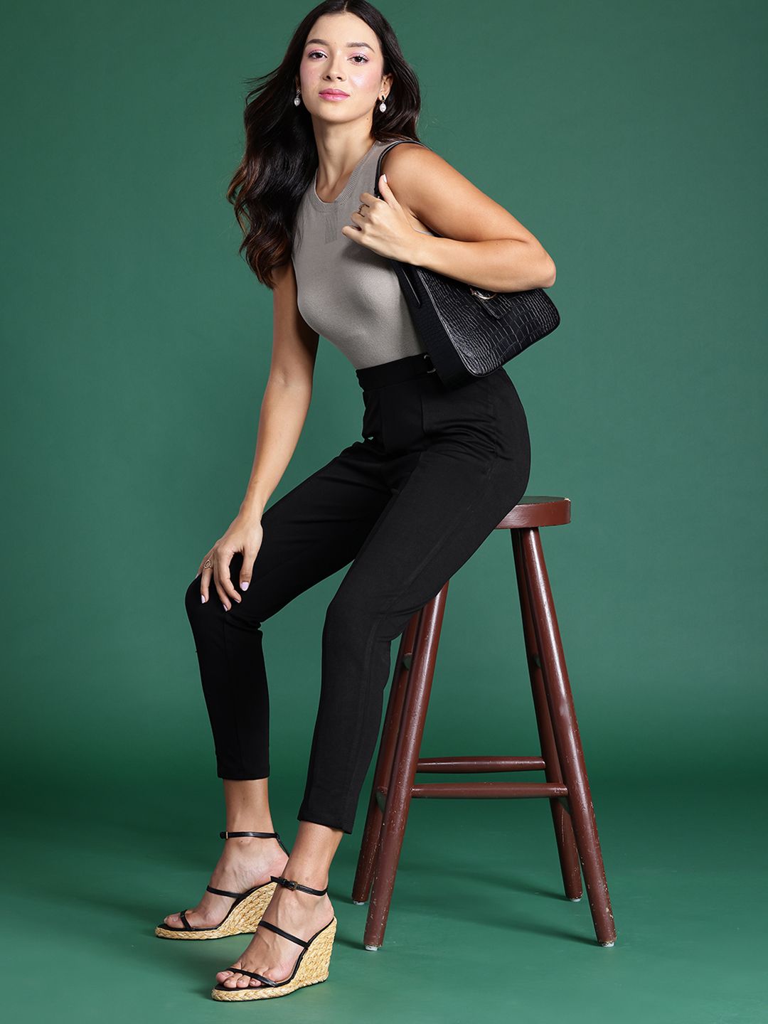 DressBerry Women Buckle Detail Treggings