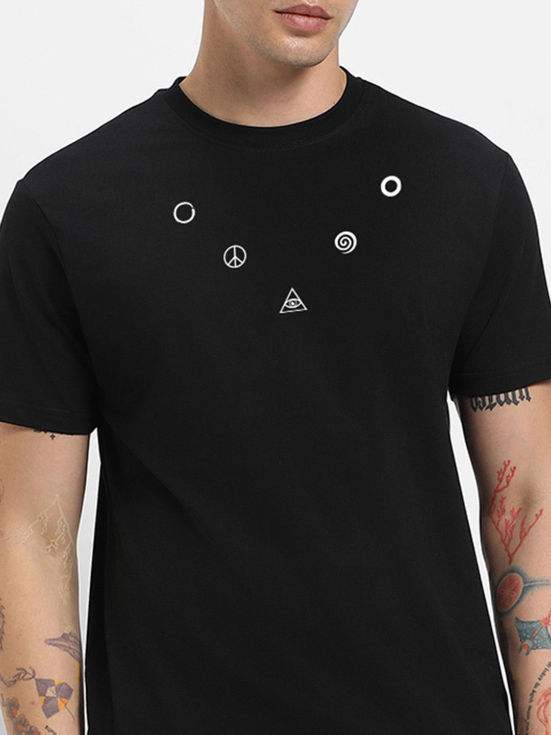 Bewakoof Men Black Printed Pure Cotton T-shirt