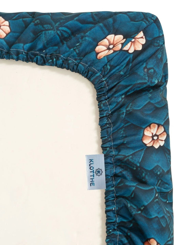 KLOTTHE Blue Floral 400 TC Bedsheet with 2 Pillow Covers