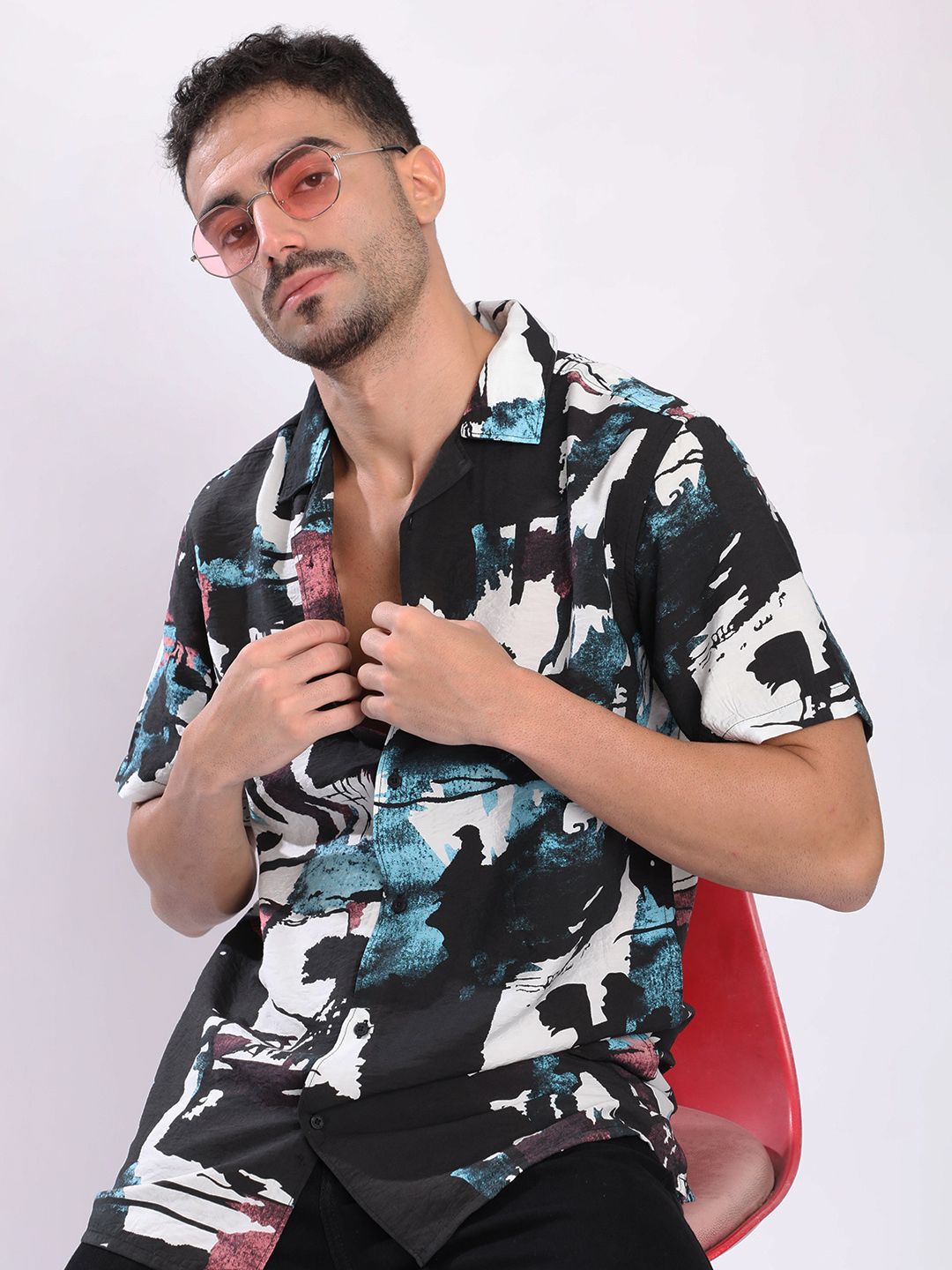 Bene Kleed Men Abstract Printed Cuban Collar Casual Shirt