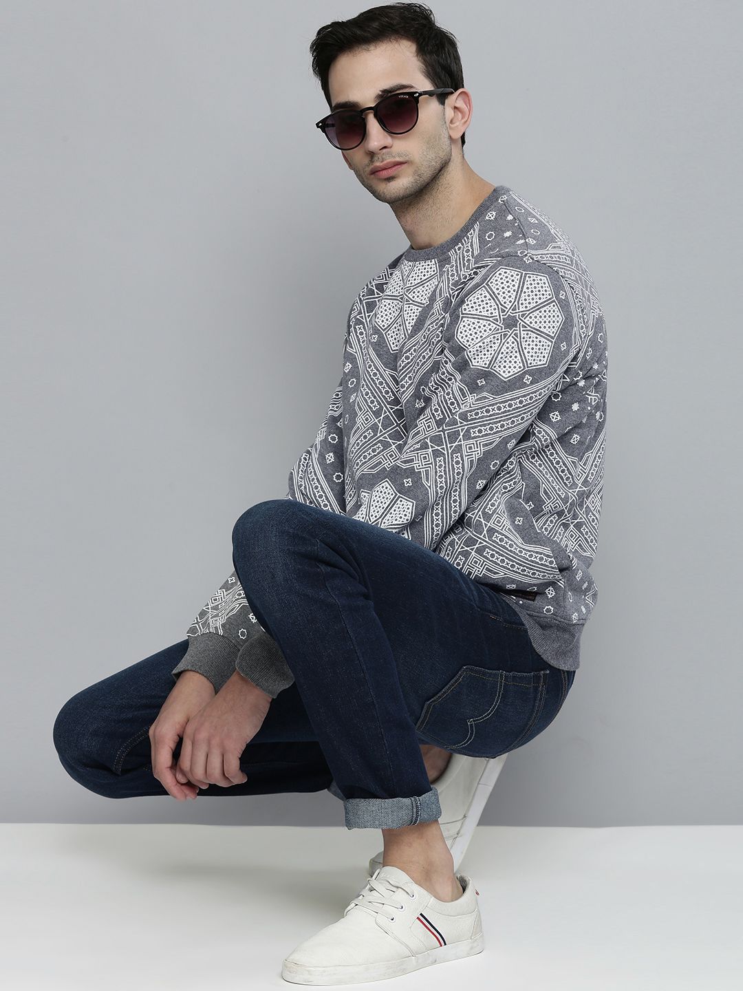 The Indian Garage Co Men Grey Melange Self-Design Printed Sweatshirt