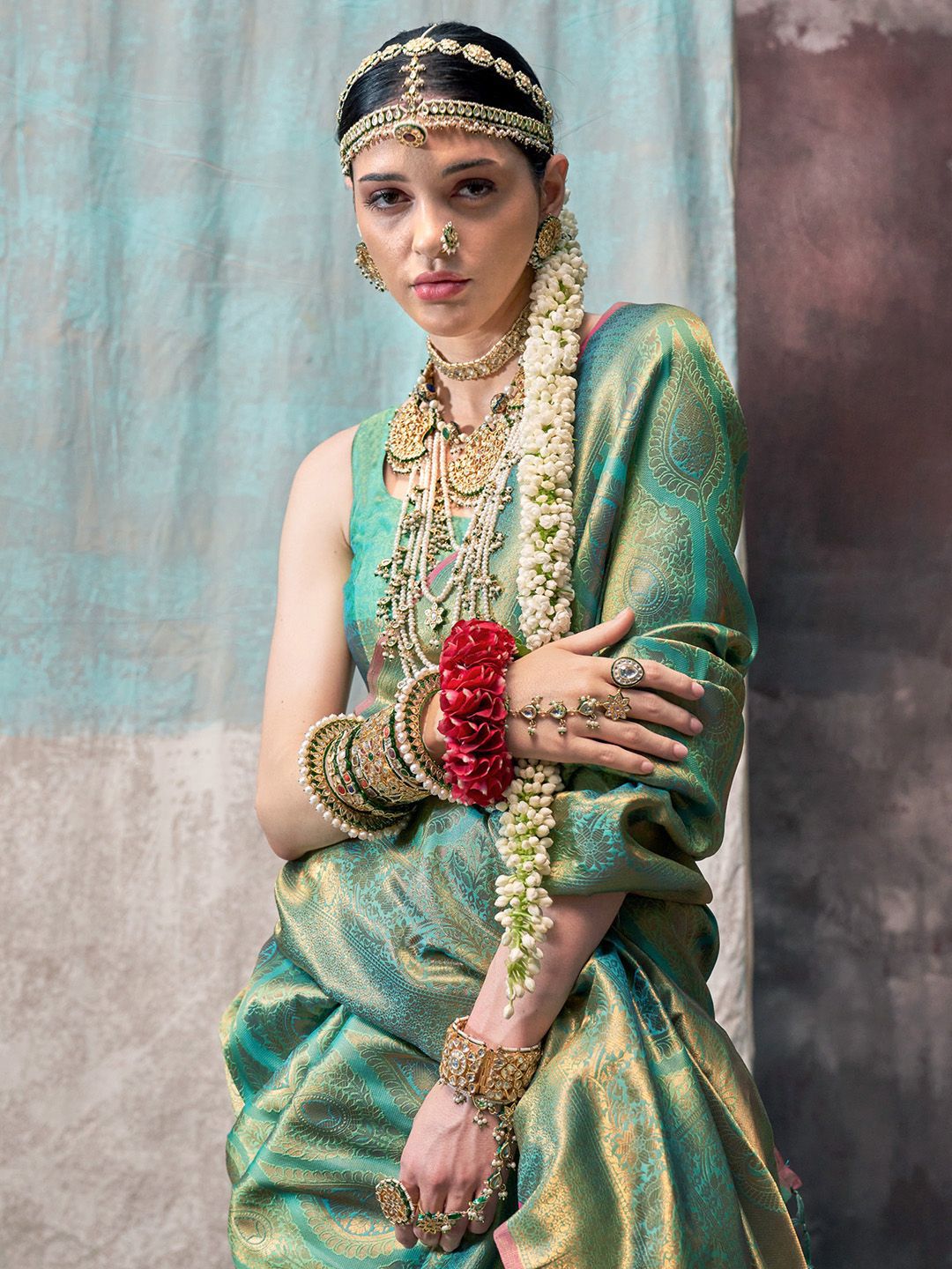 Saree mall Woven Design Zari Kanjeevaram Sarees