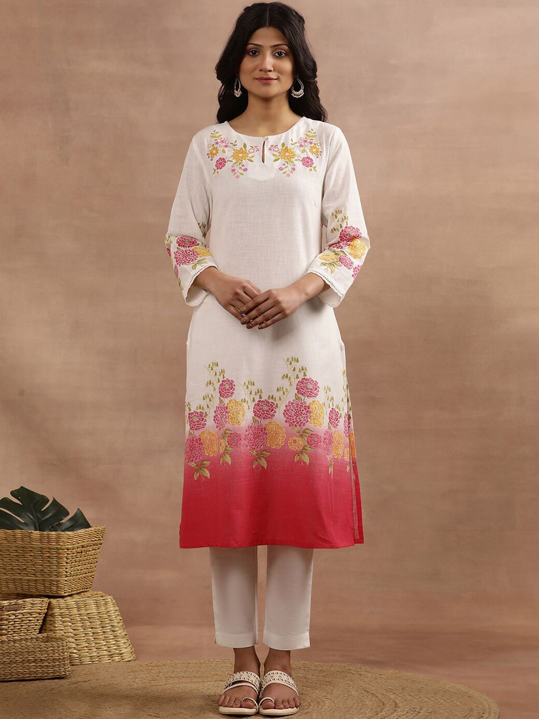 W Floral Printed Keyhole Neck Thread Work Straight Pure Cotton Straight Kurta