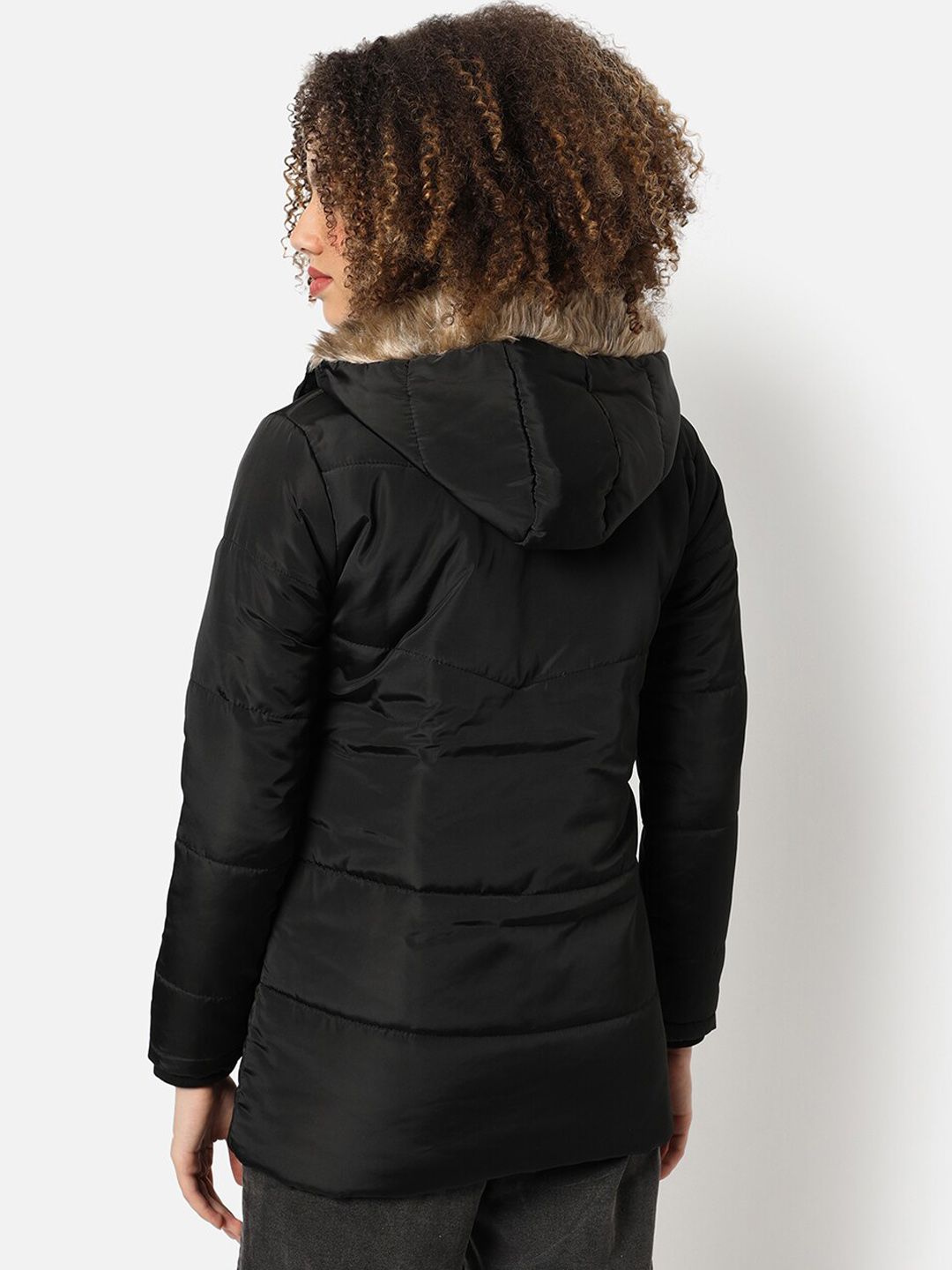 Campus Sutra Women Black Outdoor Puffer Jacket