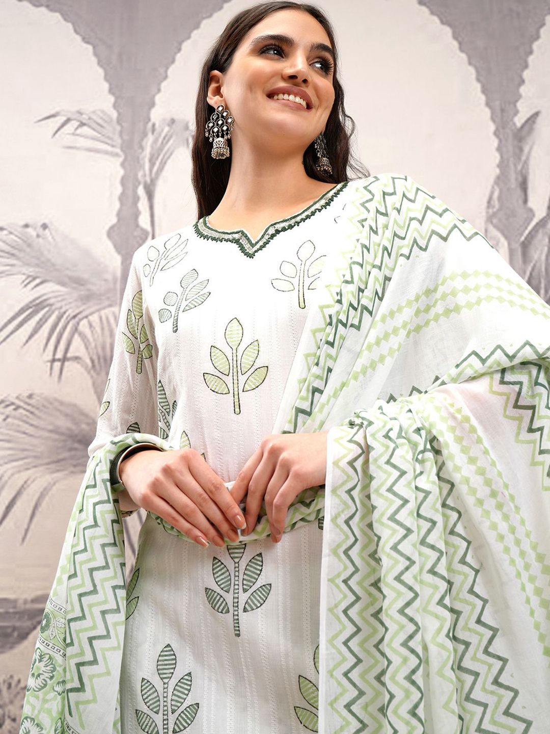 Vishudh Notch Neck Floral Printed Regular Pure Cotton Straight Kurta Set