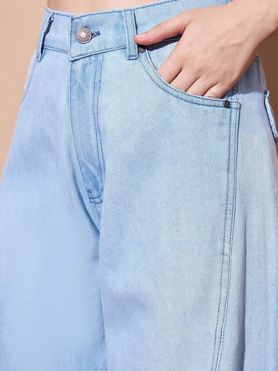 SASSAFRAS BASICS Women Wide Leg Mid Rise Light Fade Jeans