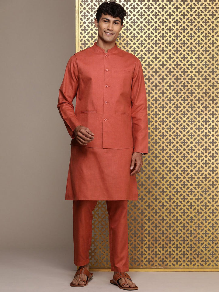 House of Pataudi Men Jashn Kurta & Trousers With Nehru Jacket