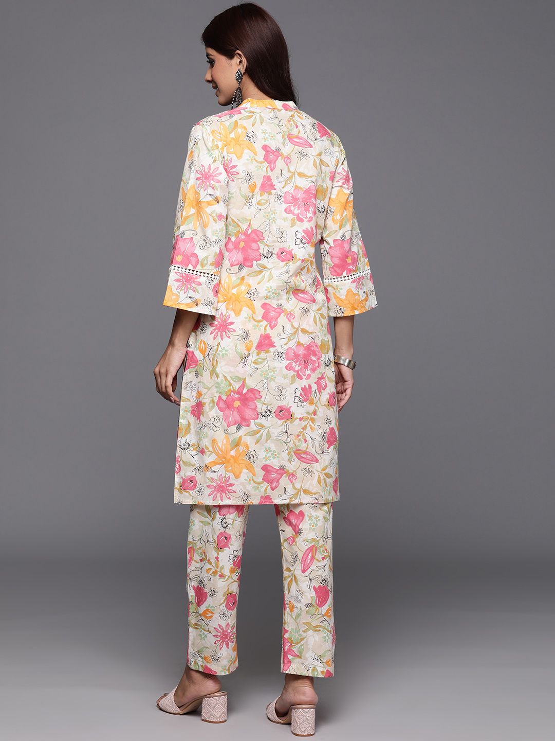 Varanga Off White Floral Printed Pure Cotton Lace Detailed Kurta With Trouser