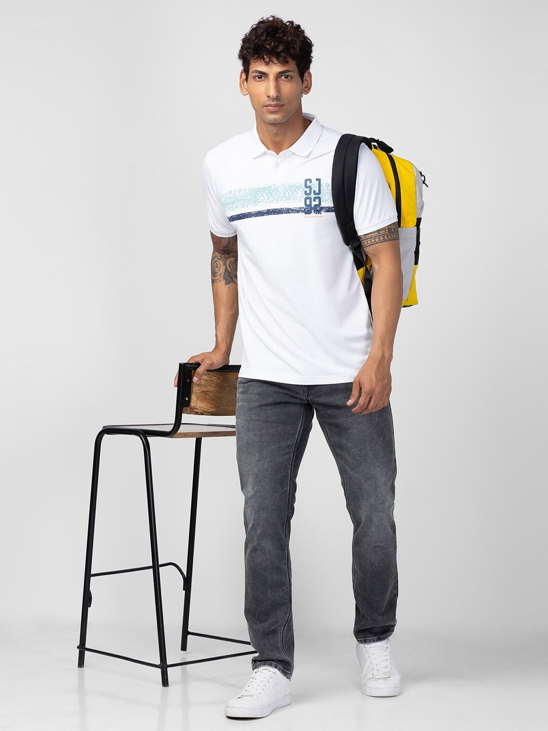 SPYKAR Men Printed Polo Collar Slim Fit T-shirt