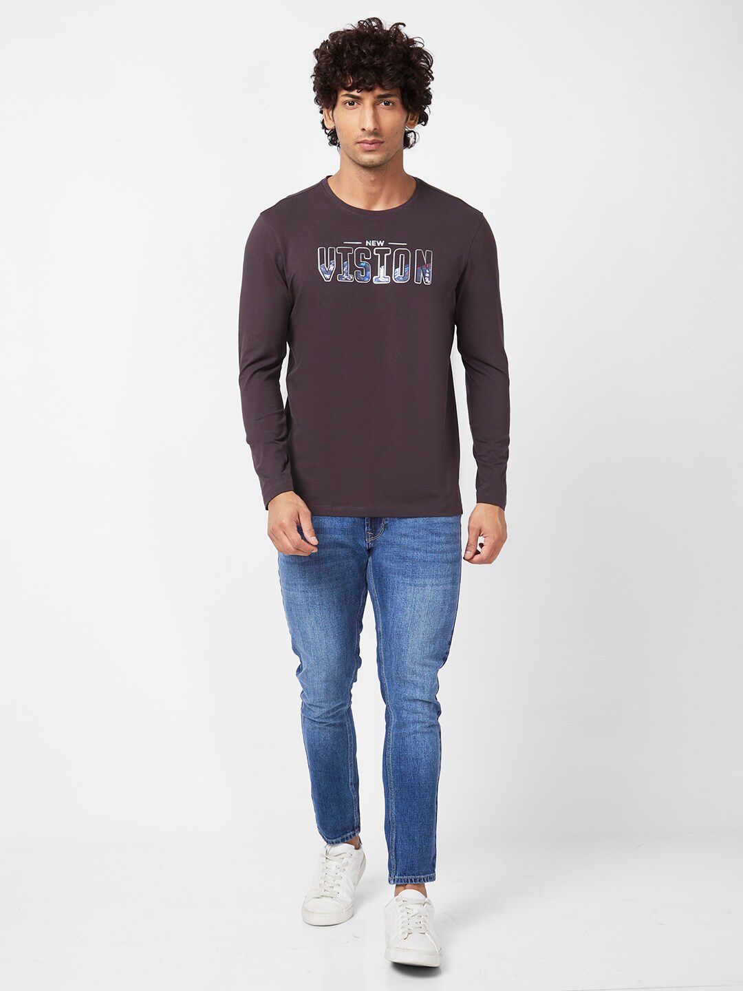 SPYKAR Men Grey Typography Printed Slim Fit T-shirt